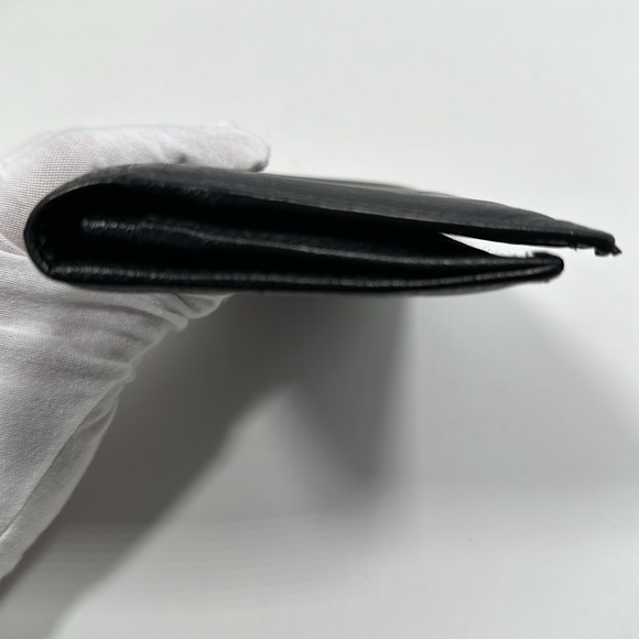 Authenticated PRADA Unisex Saffiano Leather Bi-Fold Bi-color Wallet- Black/White - Picture 14 of 16